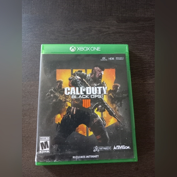 2018 call of duty Black Ops 4 For Xbox One - Picture 1 of 9